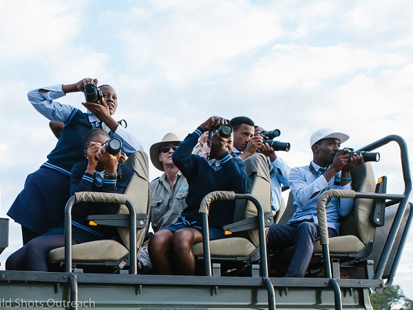 Aspiring young African wildlife photographers get great shots with Canon