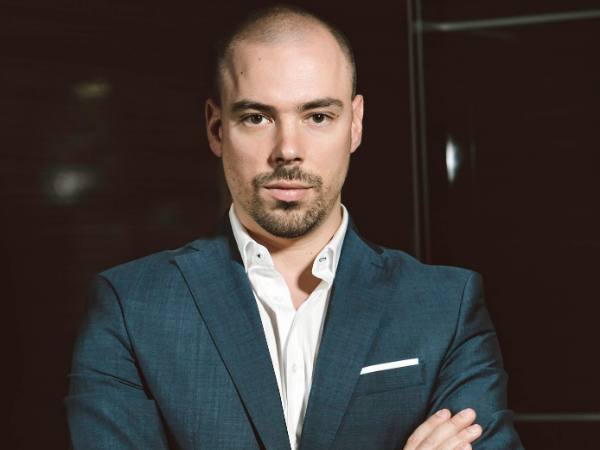 Thomas Pays, Co-Founder & CEO of i-PAY