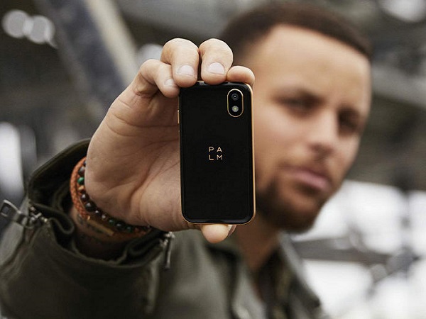 Palm brand returns with mini smartphone companion device