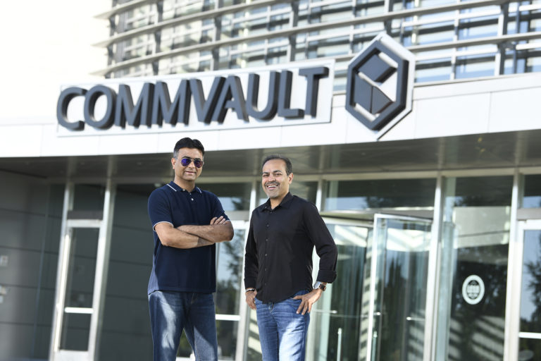 Avinash Lakshman, CEO of Hedvig (left), and Sanjay Mirchandani, CEO of Commvault (right)