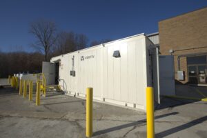 F Cell Container